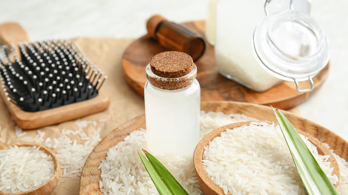 যে পানি মেটাতে পারে চুল ও ত্বকের সমস্যা