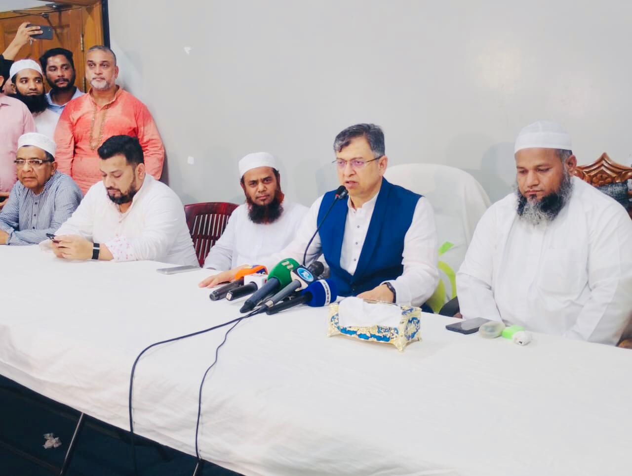 বিএনপি ইসলাম বিদ্বেষী নয়, এটি সম্পূর্ণ অপপ্রচার: পটিয়ায় কওমী মাদ্রাসা পরিদর্শনকালে সালাহউদ্দীন আহমেদ