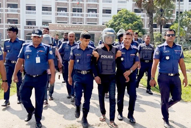 গণঅভ্যুত্থানে শহীদের কন্যাকে ধর্ষণ মামলায় তিন আসামির কারাদণ্ড